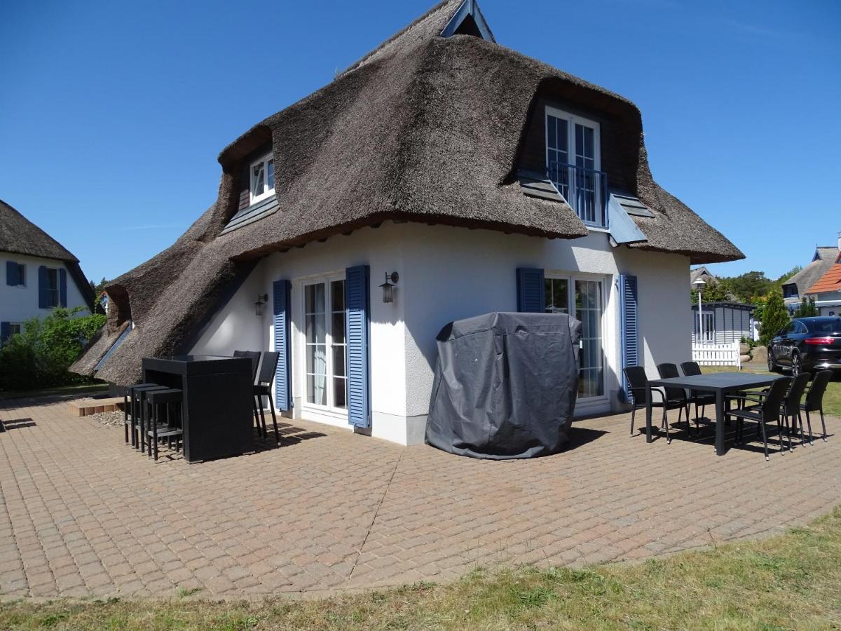 Reetdachhaus Direkt Am Meer Fuer 6 Personen!! Karlshagen Exterior foto