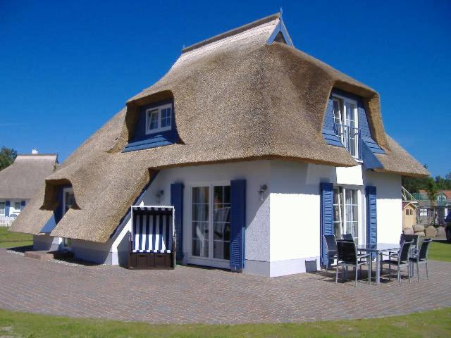 Reetdachhaus Direkt Am Meer Fuer 6 Personen!! Karlshagen Exterior foto
